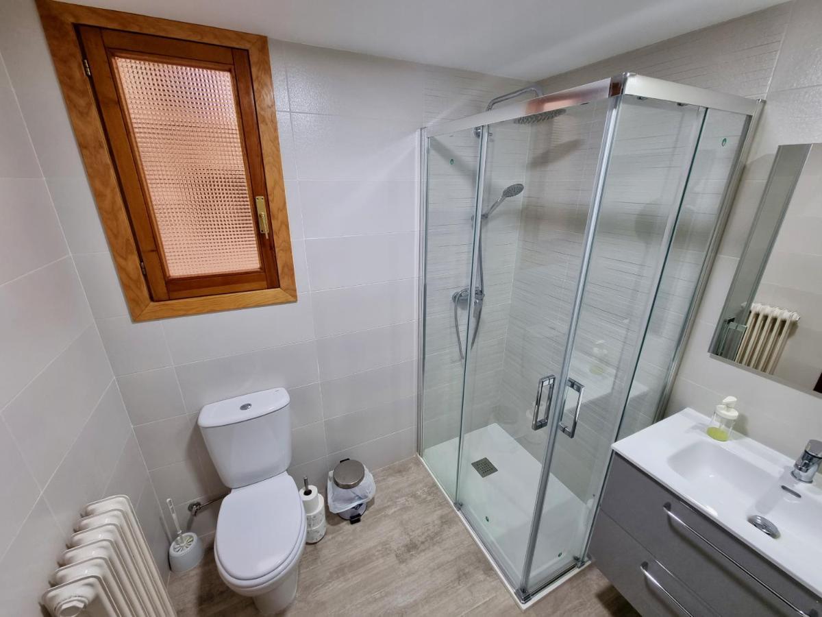 Apartamento Montse Zaragoza Dış mekan fotoğraf