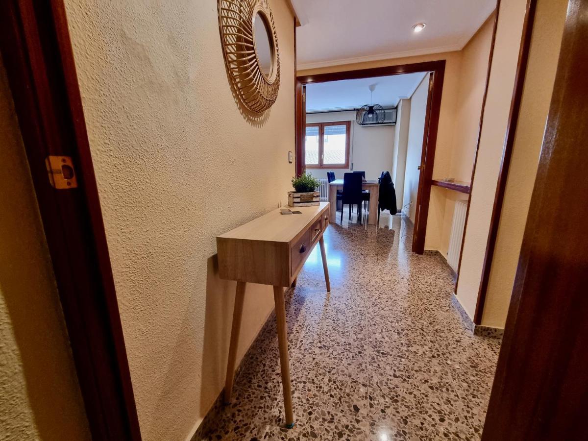 Apartamento Montse Zaragoza Dış mekan fotoğraf