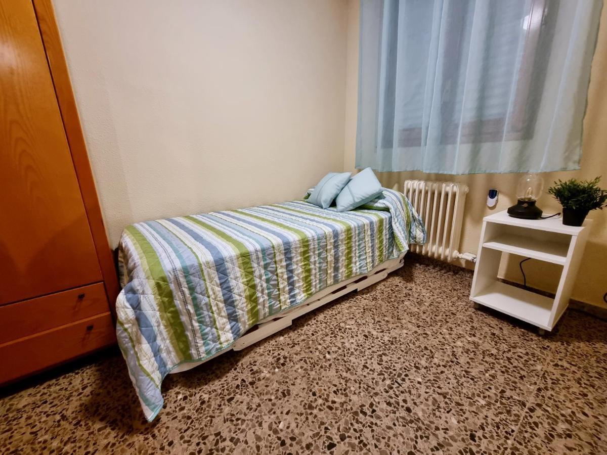 Apartamento Montse Zaragoza Dış mekan fotoğraf